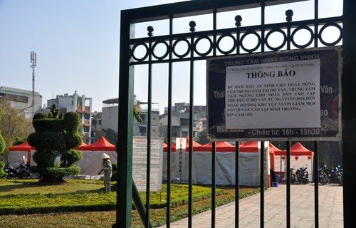 Pho ong do vang nhu chua ba danh