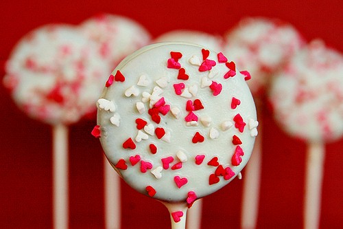 cách làm socola Valentine, bánh Oreo, lễ Tình nhân, quà tặng Valentine, kẹo trái tim, socola trắng