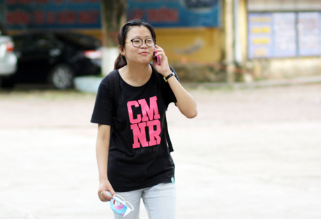 Thi sinh hoan thanh mon Ly va Sinh Cao dang