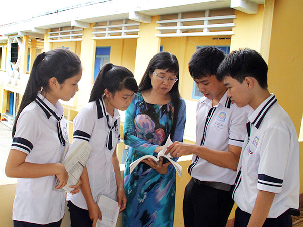 Bo GD&DT huong dan thuc hien nhiem vu giao duc THPT nam 2015