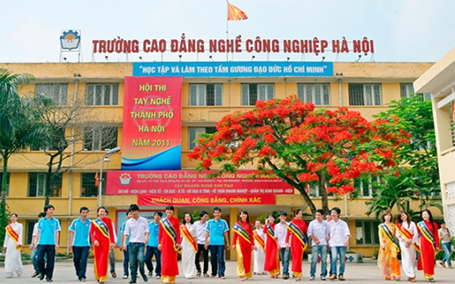 Tuyen sinh nam 2014 truong Cao dang nghe cong nghiep Ha Noi