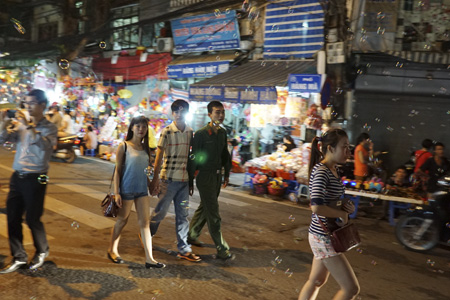 Màu xanh áo lính.