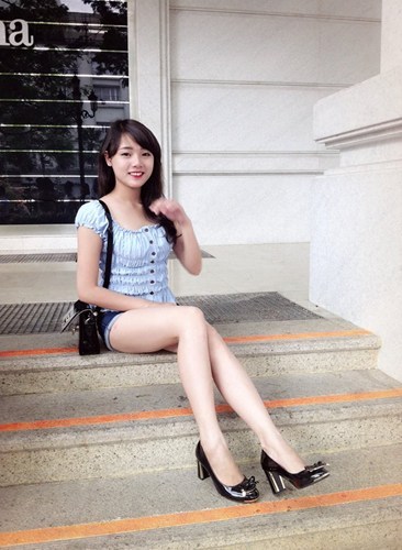 Nhung Hot girl gay bao mang tuan qua