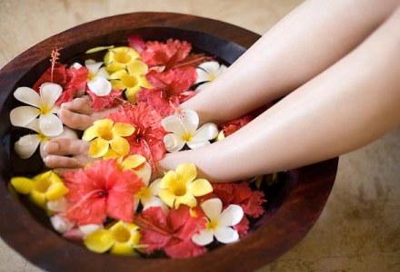 Bi quyet cham soc da mua kho hanh