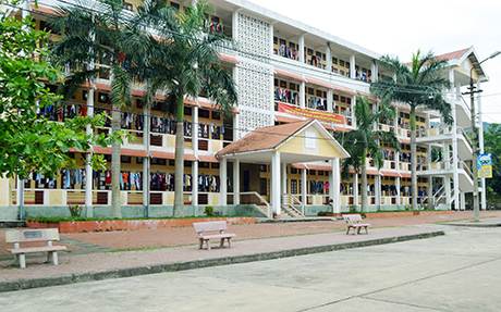 Dai hoc Ha Long tuyen sinh tu nam hoc 2015- 2016