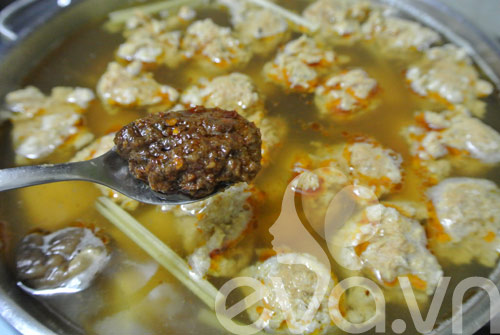 Huong dan lam mon lau cha cua bap bo cho ngay dong am cung