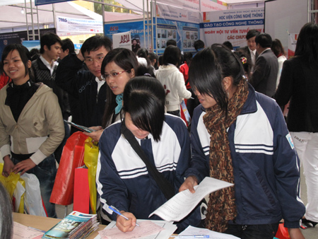 Thí sinh chọn ngành học đúng với năng lực, sở thích là một trong những điểm thành công ban đầu