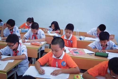 Tuyen sinh vao lop 6 tinh Khanh Hoa nam 2015