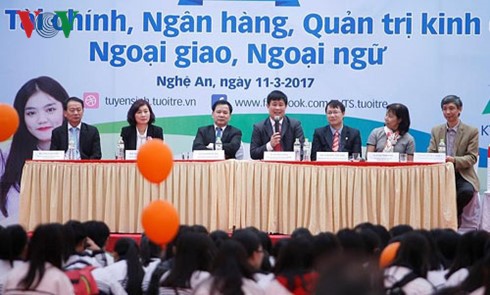 Cau truc de thi THPT quoc gia nam 2017 se duoc sap xep nhu the nao? hinh anh 1