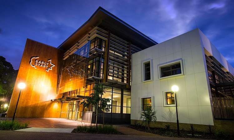 Học bổng quốc tế bán phần Đại học Wollongong, Úc 2017-2018