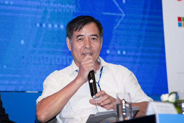 BTEC FPT tiep thu sau sac loi cua Chu tich Dai hoc FPT “cam AI moi khien quoc gia hung cuong”