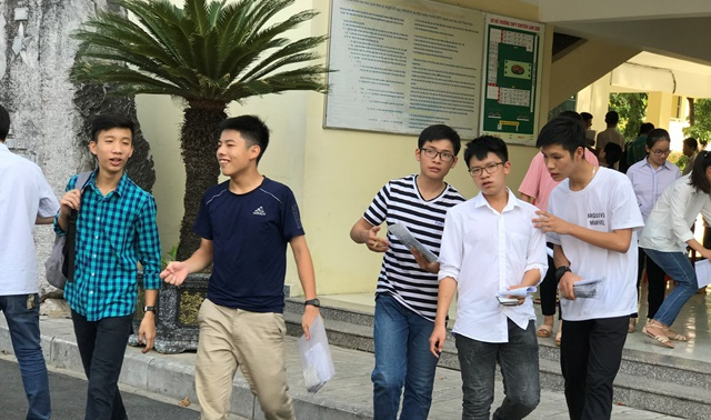Ha Noi cong bo diem chuan vao lop 10 ngay sau khi co diem thi