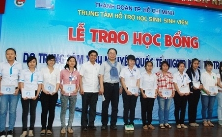 72 sinh vien ngheo nhan hoc bong Nhat Ban 2014