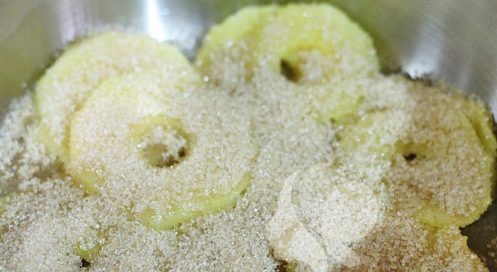 Huong dan cach lam mut dua thom ngon ngay tet