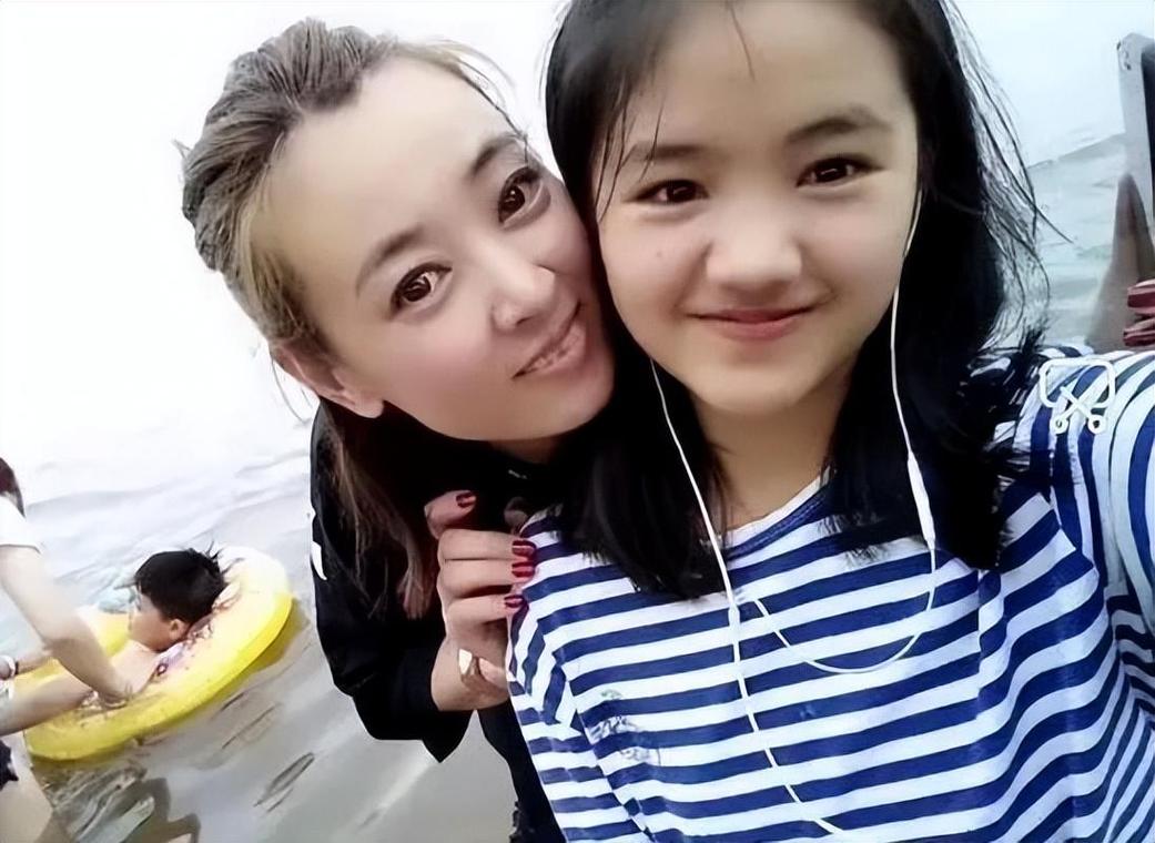 De thi giua hoc ki 2 lop 6 mon Toan co dap an nam 2014 (P1)
