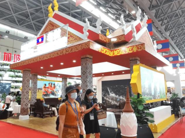 Diem chuan va xet tuyen NV2 Cao dang Thuong mai va Du lich Ha Noi nam 2012