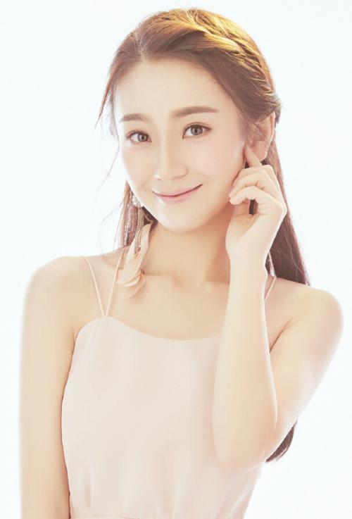 Diem chuan va xet tuyen NV2 Dai hoc Su pham Nghe Thuat Trung uong nam 2012